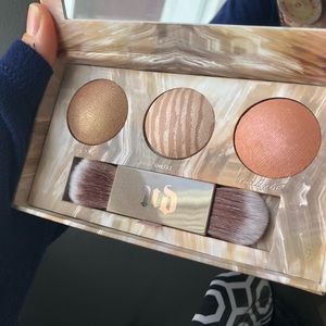 Urban Decay Naked Illuminated Trio